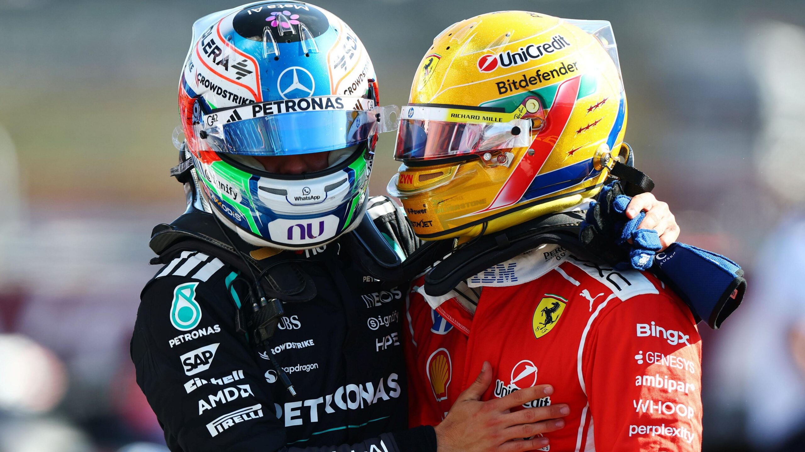 Lewis Hamilton logra la pole position para la carrera sprint del Gran Premio de Gran Bretaña en Silverstone