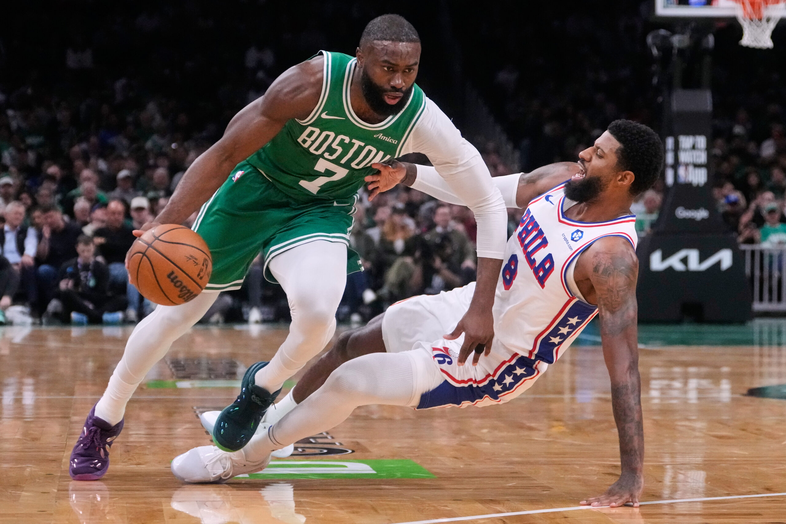 Jaylen Brown a los 76ers: Cambio histórico con Paul George y cuatro selecciones de draft sacude la NBA
